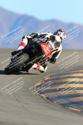 media/Jan-09-2022-SoCal Trackdays (Sun) [[2b1fec8404]]/Turn 12 Backside (130pm)/